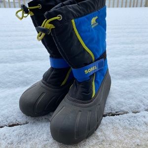 Sorel Boots Big Kid size 6